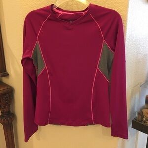 CHAMPION Dark Pink Double Dry Top Size Medium